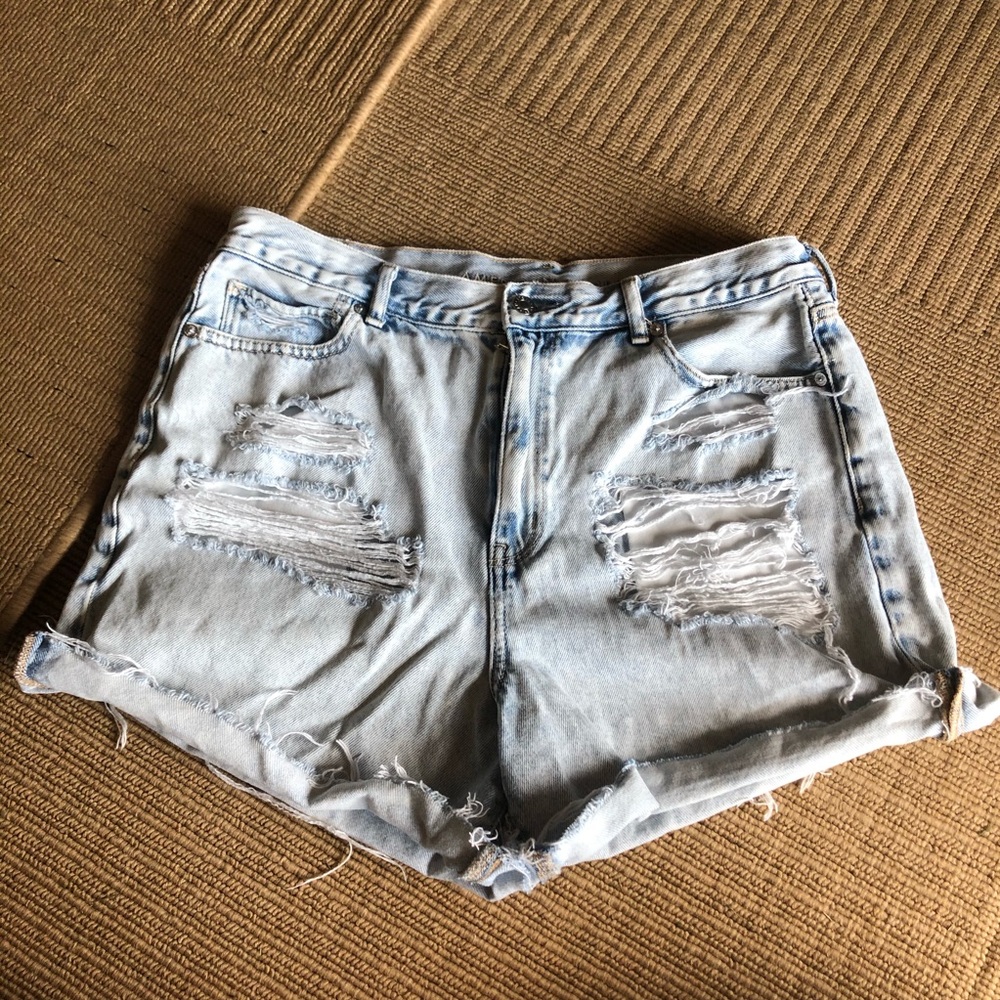 AEO mom shorts